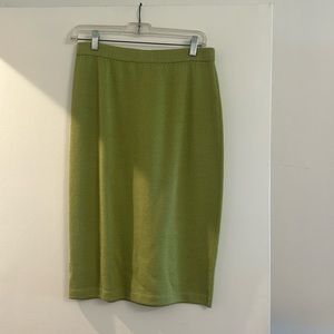 St John knit skirt. Lime Green. Size 10.